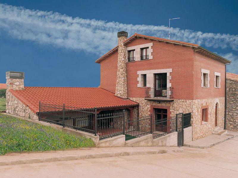 Casa Rural “Casarrota – La Campesina”
